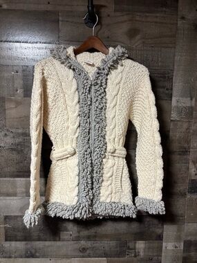 Indian creations Hand Knit Wool Cream Cable-Knit Hooded Cardigan with Gray Trim